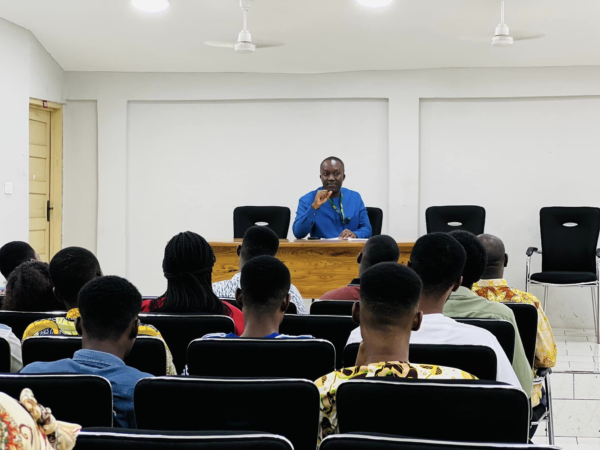 Dean of International Programmes Office meets KNUST Student Leaders